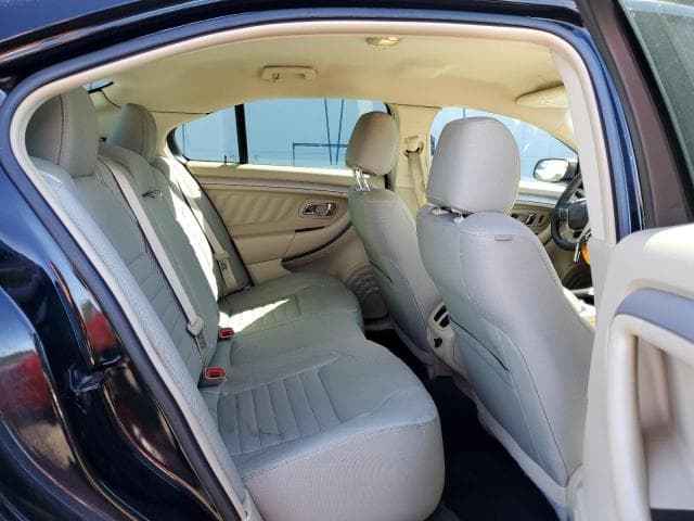 2017 FORD TAURUS SE 10