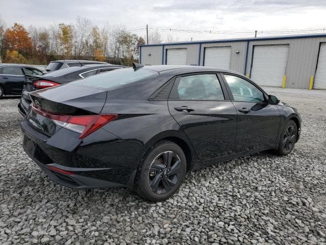 2023 HYUNDAI ELANTRA SEL 3