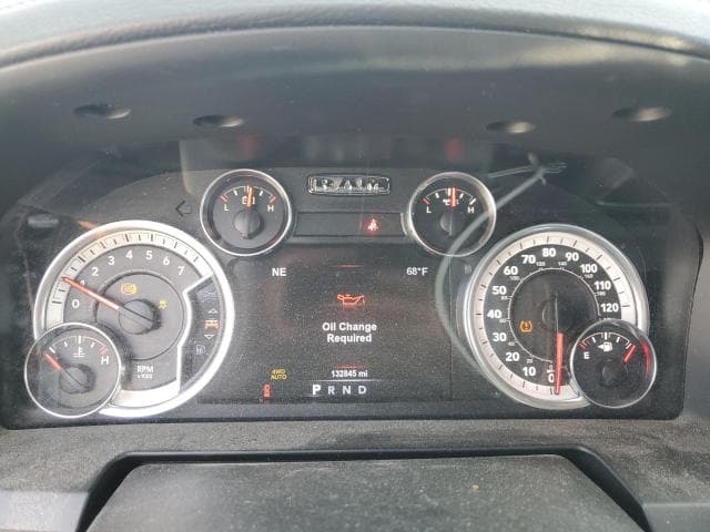 2017 RAM 1500 SPORT 9
