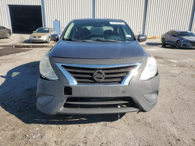2018 NISSAN VERSA SV 5