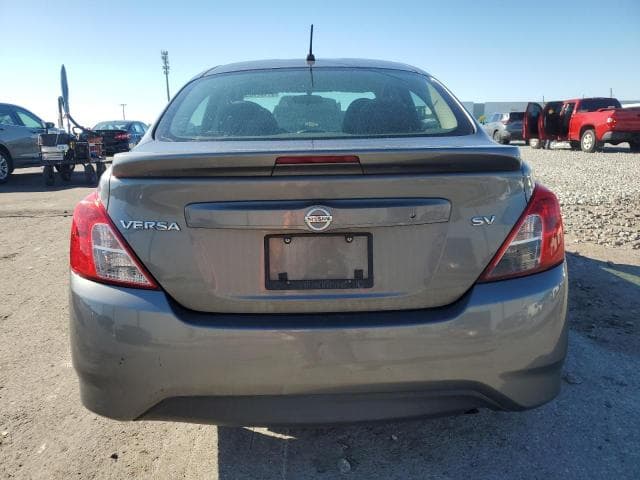 2018 NISSAN VERSA SV 6
