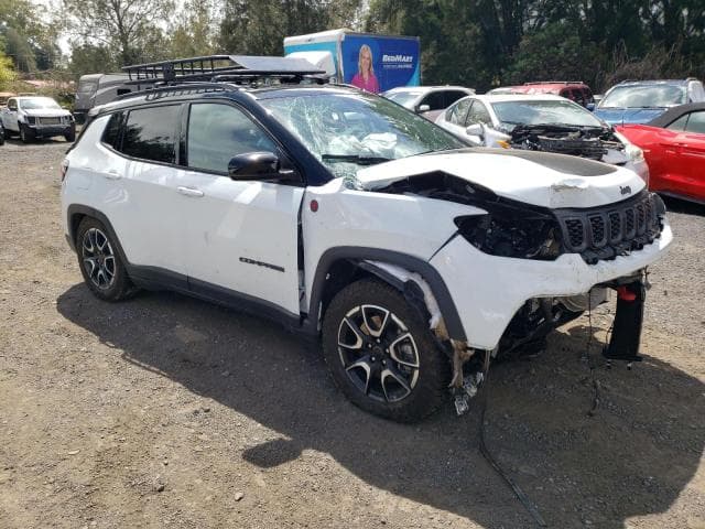 2025 JEEP COMPASS TRAILHAWK TRAILHAWK 9