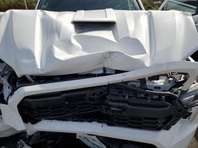2025 TOYOTA TACOMA DOUBLE CAB DOUBLE CAB 11