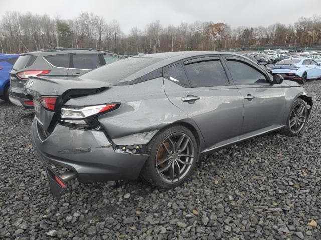 2021 NISSAN ALTIMA SR 3