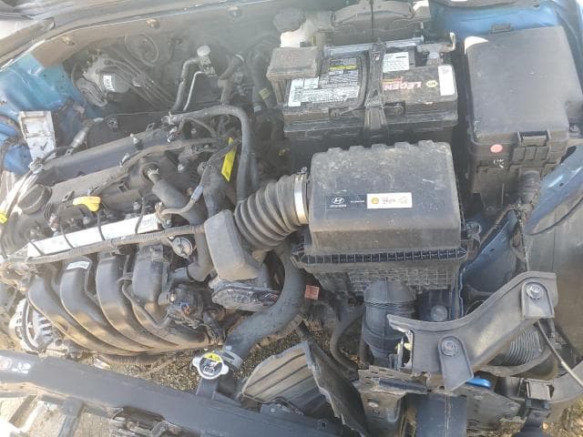 2017 HYUNDAI ELANTRA SE SE 11