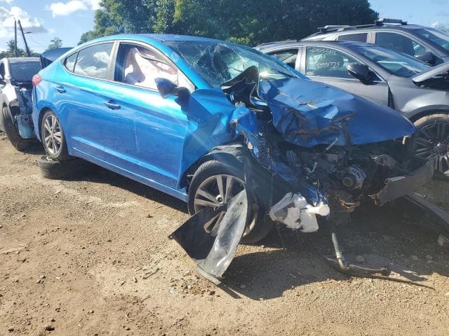 2017 HYUNDAI ELANTRA SE SE 4