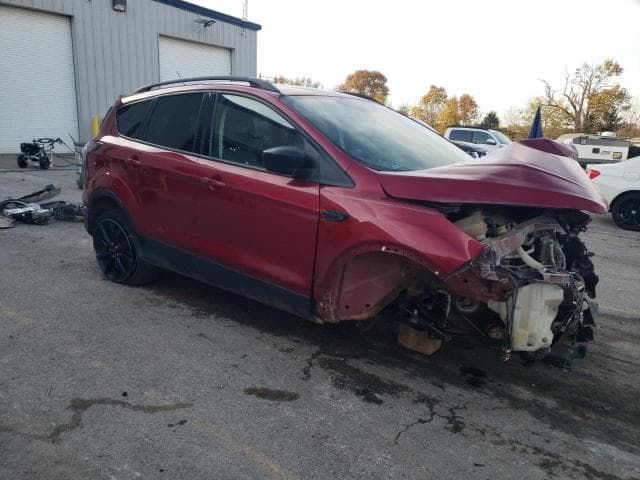 2017 FORD ESCAPE SE 4