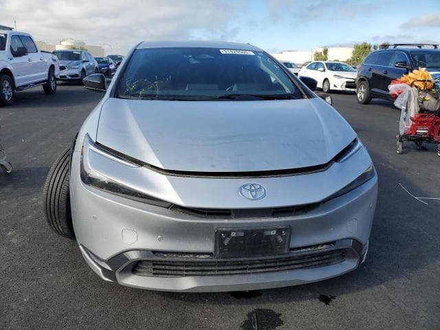 2024 TOYOTA PRIUS LE 5