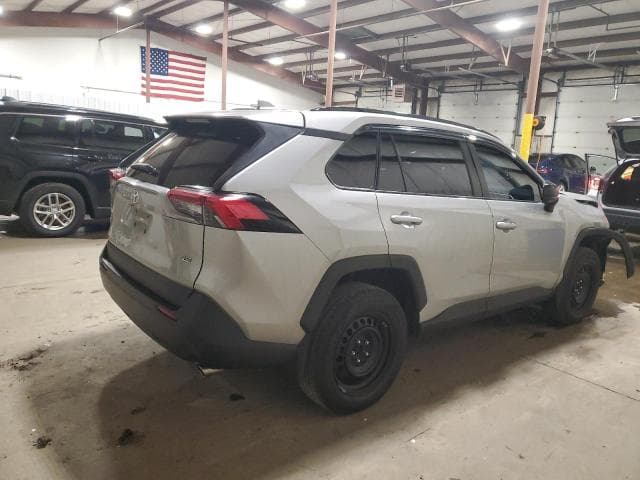2019 TOYOTA RAV4 LE 3