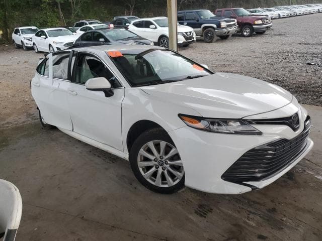 2018 TOYOTA CAMRY L L 4