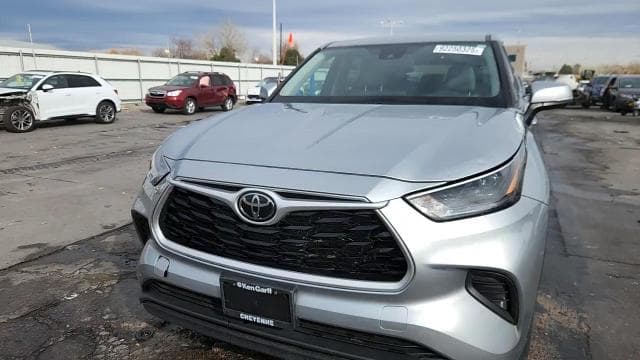 2022 TOYOTA HIGHLANDER L L 14