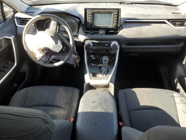 2020 TOYOTA RAV4 LE 10