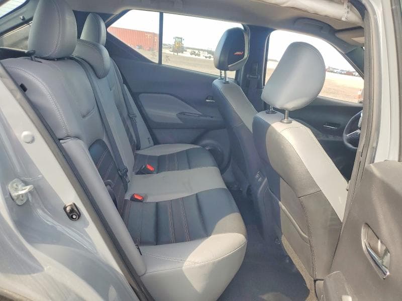 2023 NISSAN KICKS SR 11