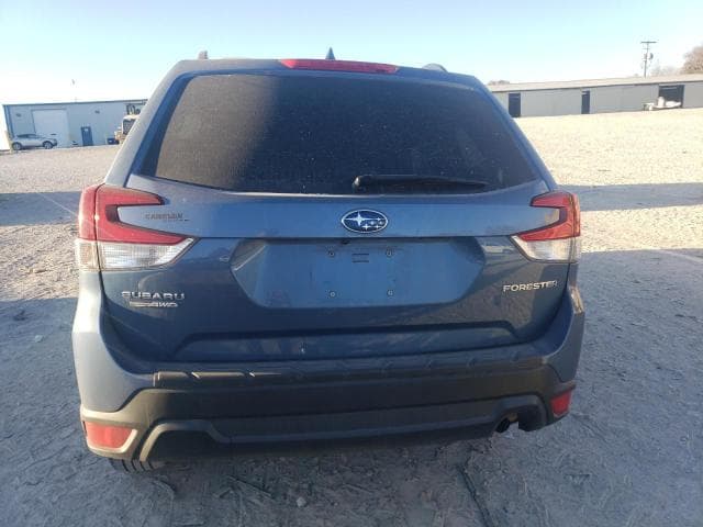 2021 SUBARU FORESTER 6