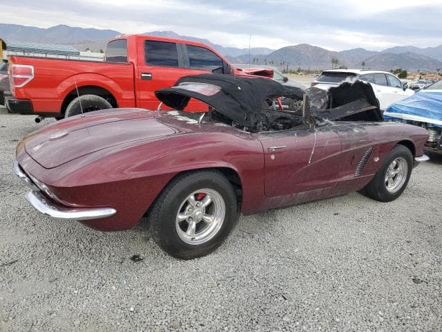 1962 CHEVROLET CORVETTE 3