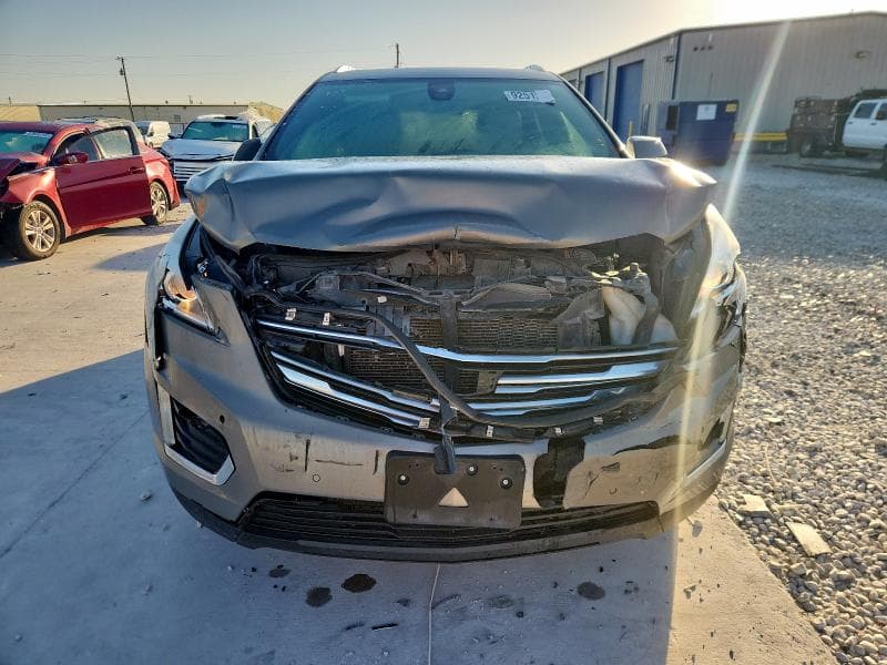 2018 CADILLAC XT5 LUXURY 5