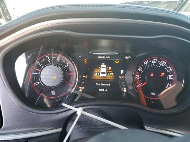 2021 DODGE CHALLENGER R/T 9