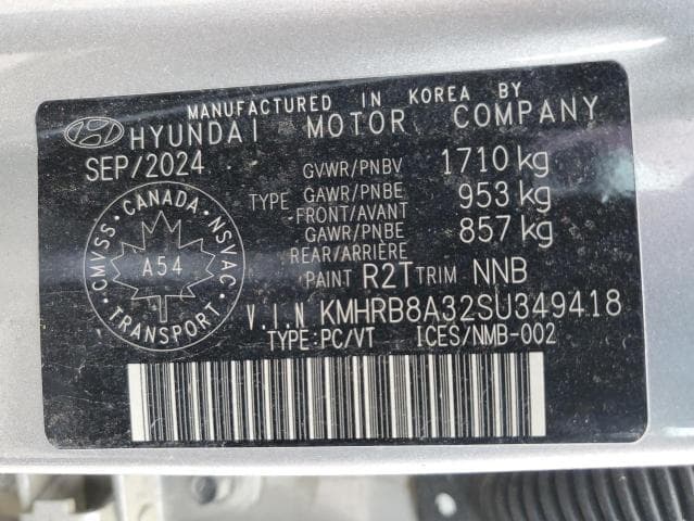 2025 HYUNDAI VENUE SE 12