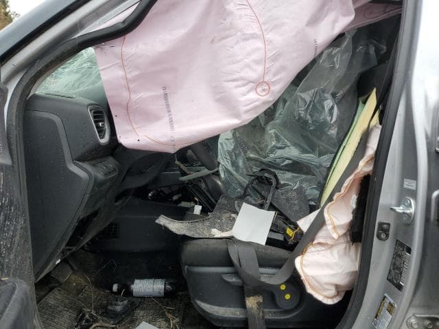 2025 HYUNDAI VENUE SE 7