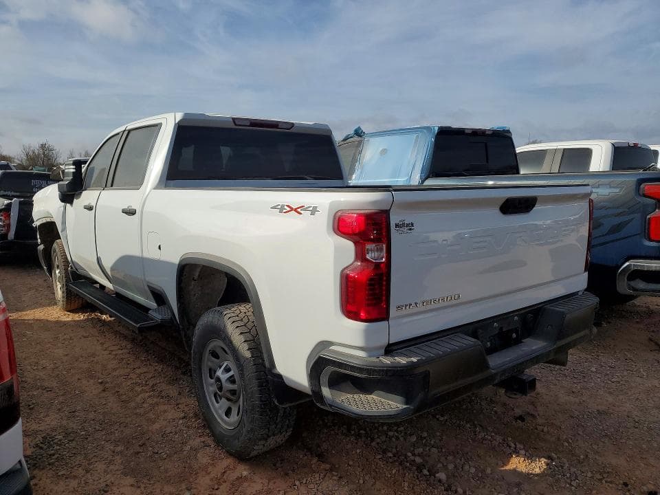 2024 CHEVROLET SILVERADO K2500 HEAVY DUTY 2