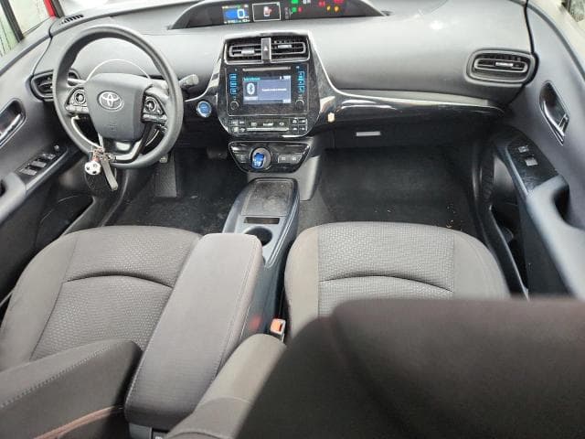 2019 TOYOTA PRIUS 8