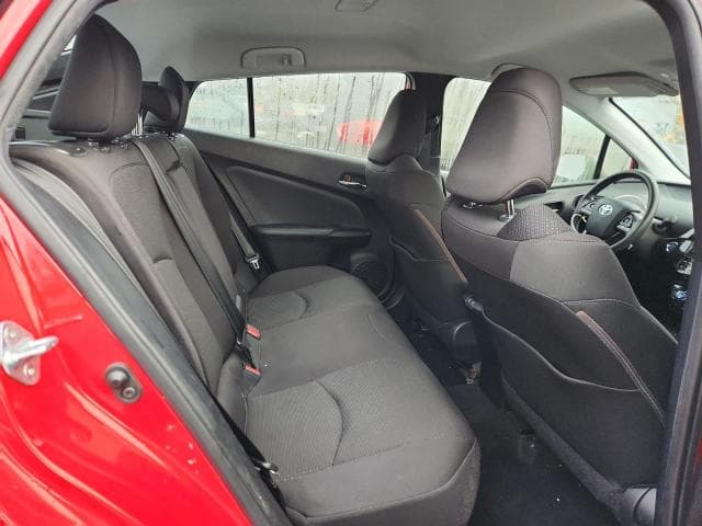 2019 TOYOTA PRIUS 10