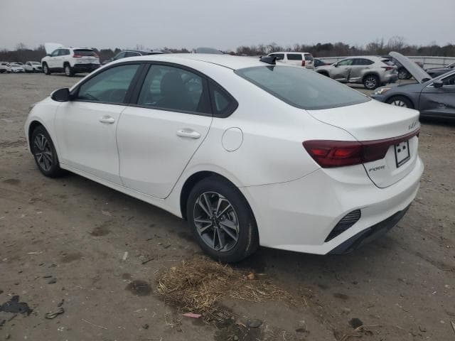 2024 KIA FORTE LXS 2