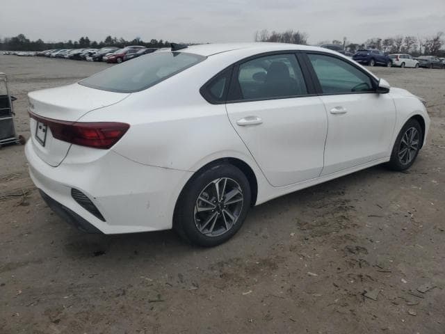 2024 KIA FORTE LXS 3