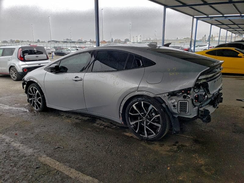 2024 TOYOTA PRIUS PRIME XSE 2