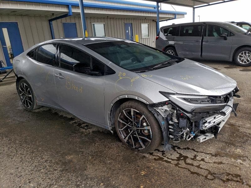 2024 TOYOTA PRIUS PRIME XSE 4