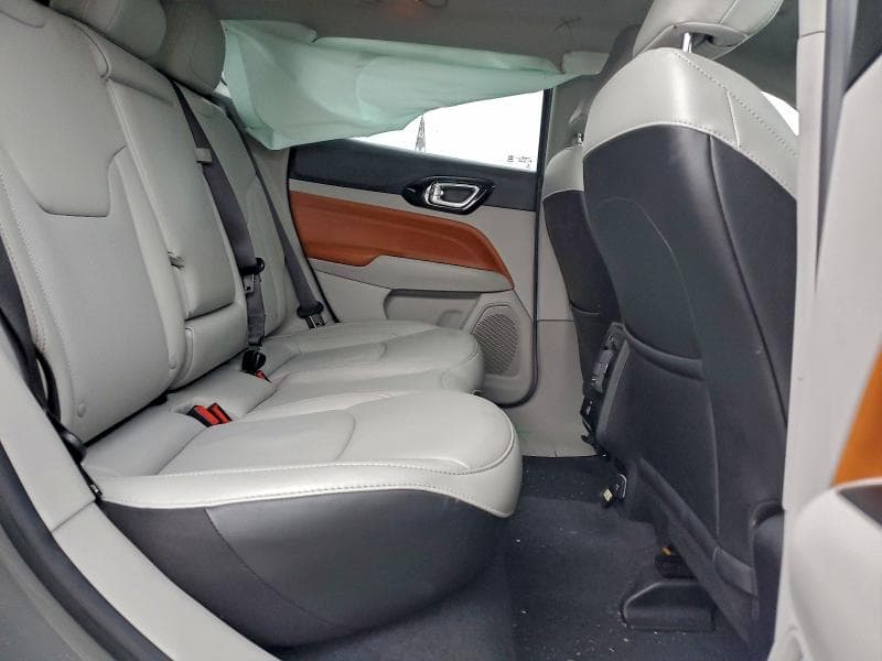 2022 JEEP COMPASS LIMITED 11