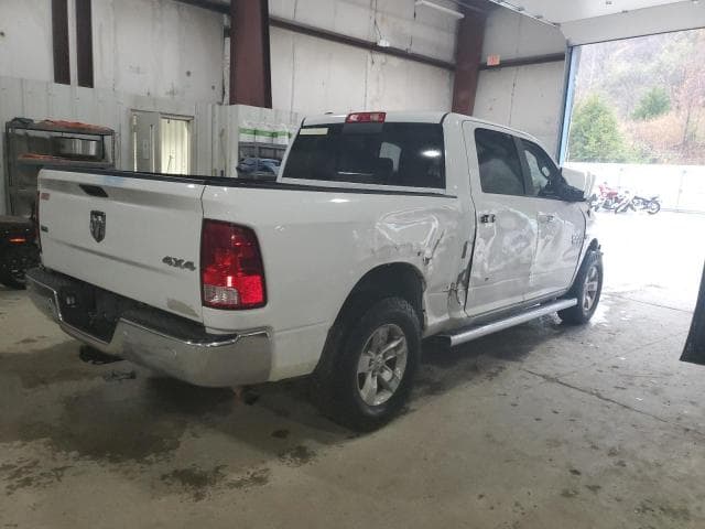 2017 RAM 1500 SLT 3