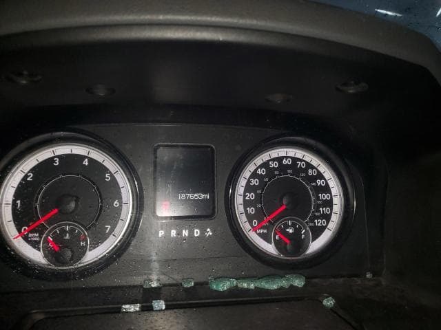 2017 RAM 1500 SLT 9