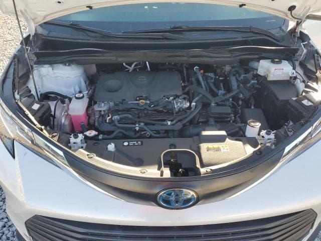 2022 TOYOTA SIENNA XLE XLE 12