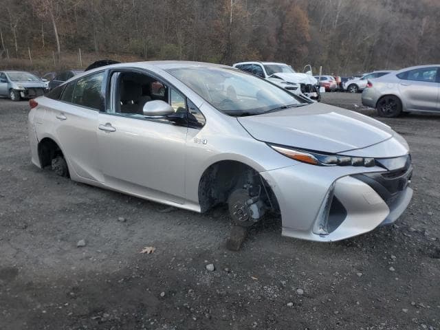 2019 TOYOTA PRIUS PRIME 4