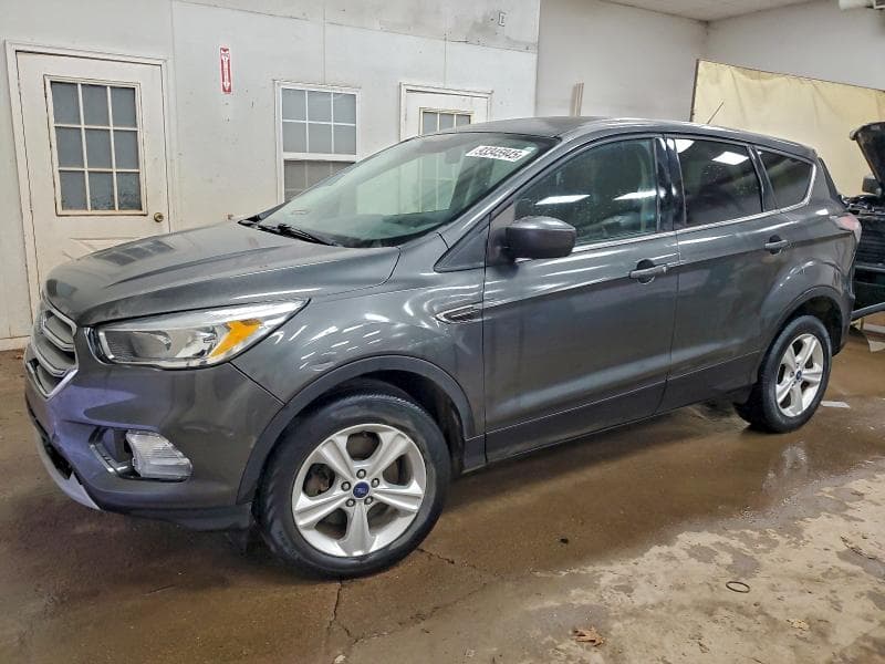 2017 FORD ESCAPE SE SE - 1