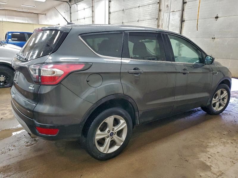 2017 FORD ESCAPE SE SE 3