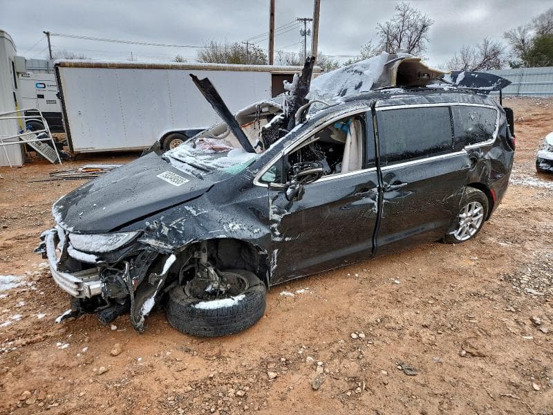 2022 CHRYSLER PACIFICA TOURING L 1