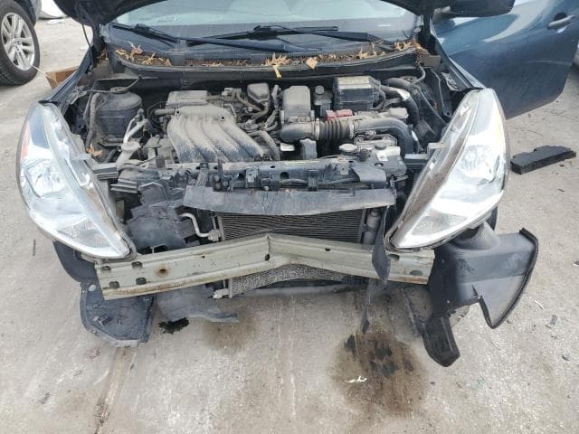2016 NISSAN VERSA S 11
