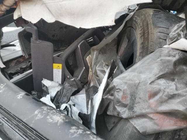 2023 TESLA MODEL X 8