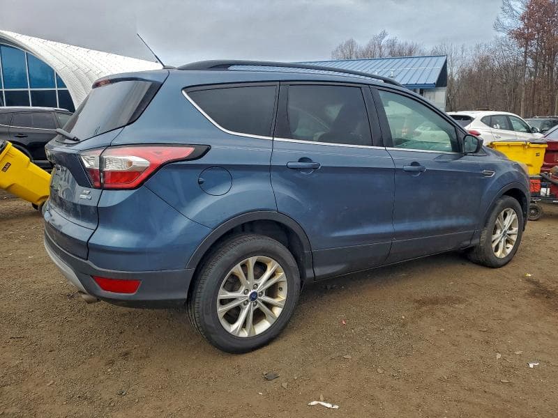 2018 FORD ESCAPE SE 4