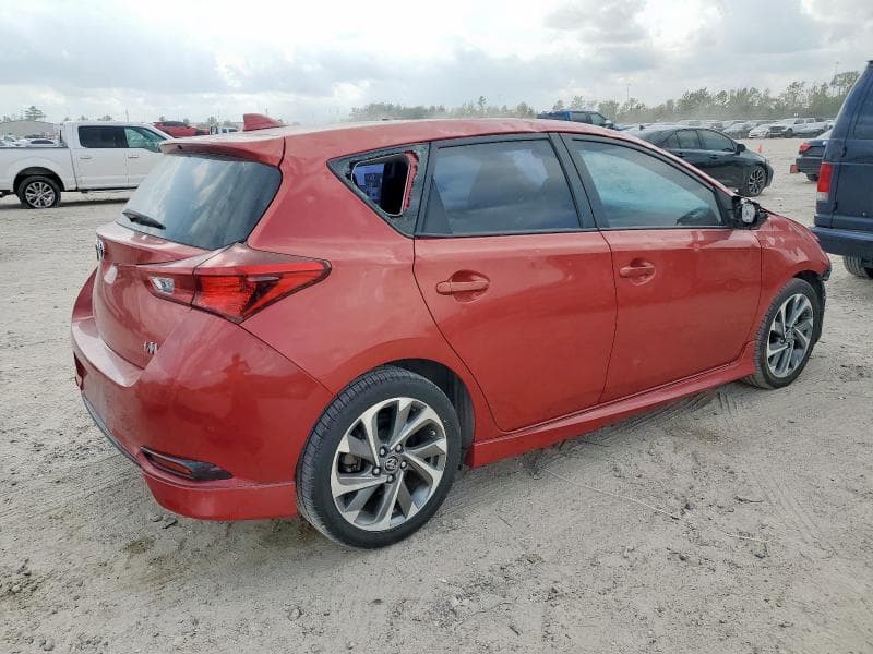 2018 TOYOTA COROLLA IM 3