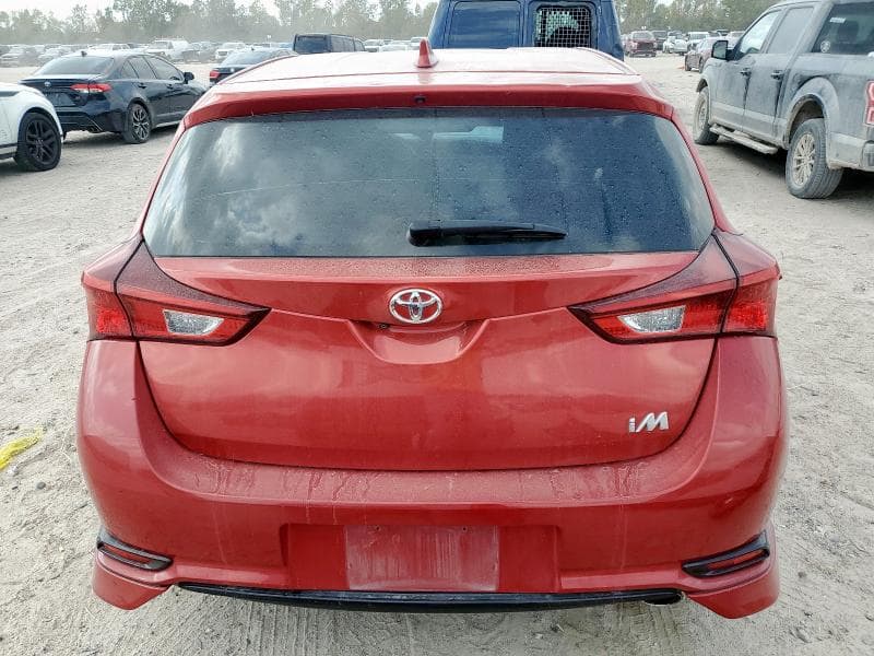 2018 TOYOTA COROLLA IM 6