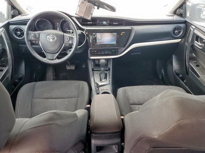2018 TOYOTA COROLLA IM 8