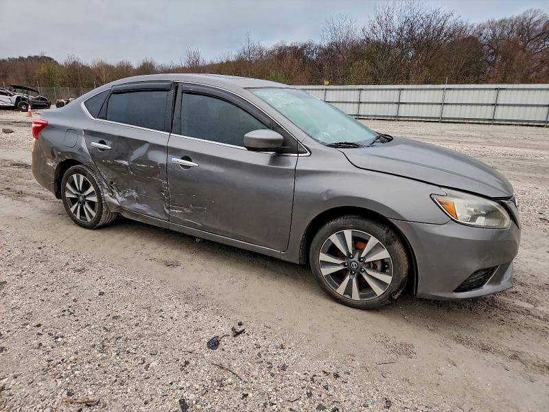 2019 NISSAN SENTRA S 4