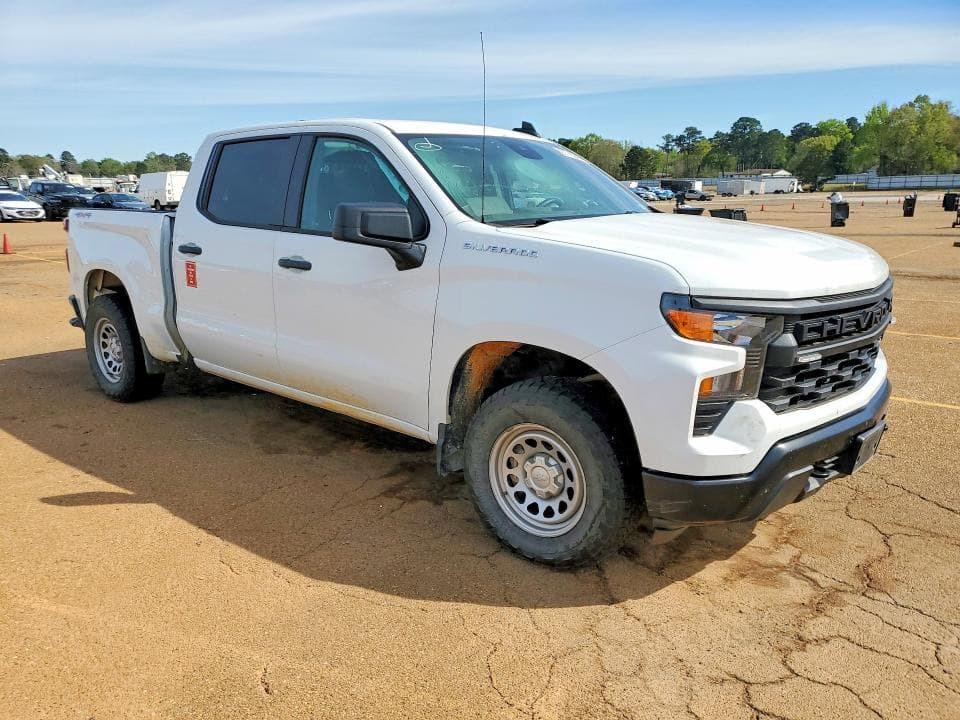 2024 CHEVROLET SILVERADO K1500 5