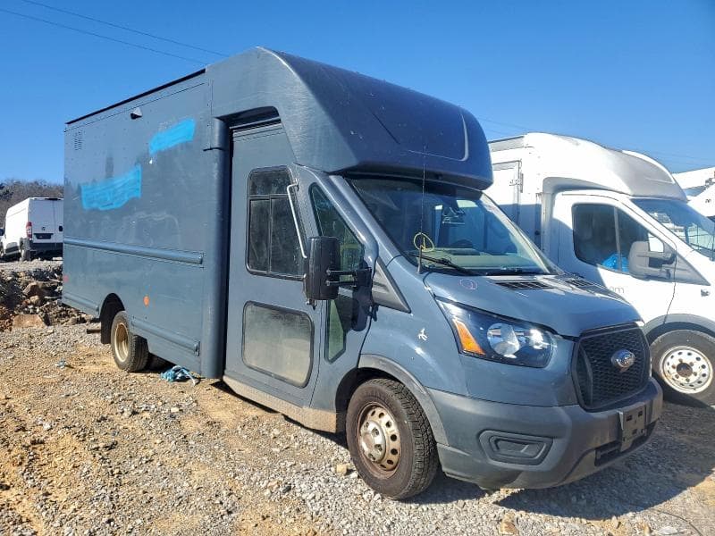 2021 FORD TRANSIT DELIVERY TRUCK 4
