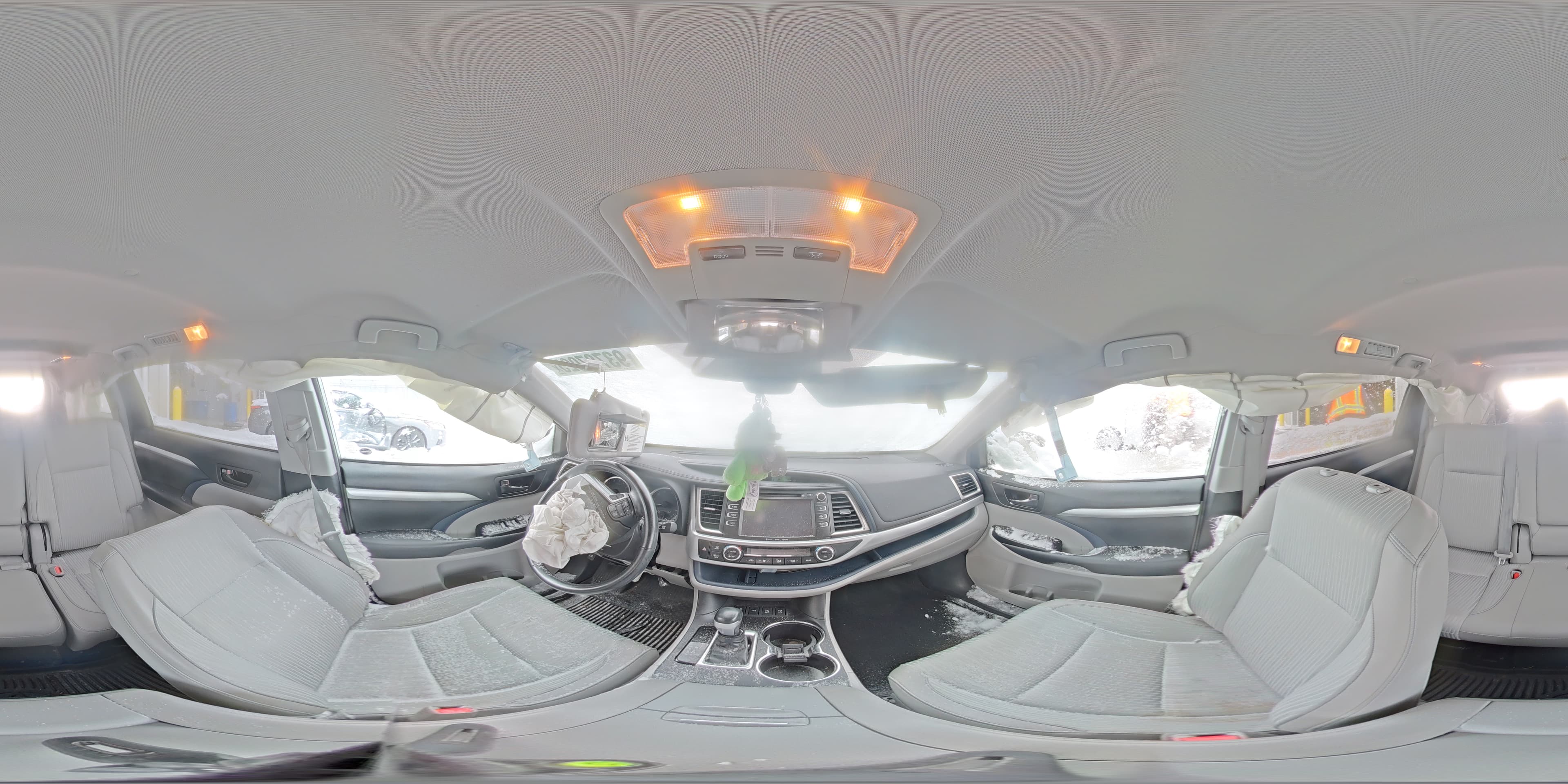2018 TOYOTA HIGHLANDER LE LE 15