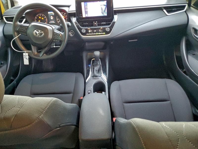2025 TOYOTA COROLLA LE LE 8