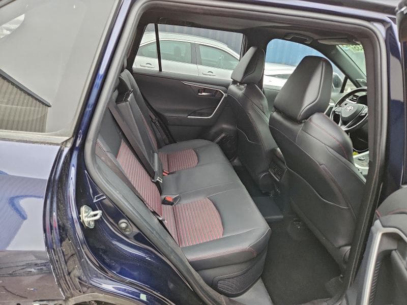 2022 TOYOTA RAV4 PRIME XSE 11